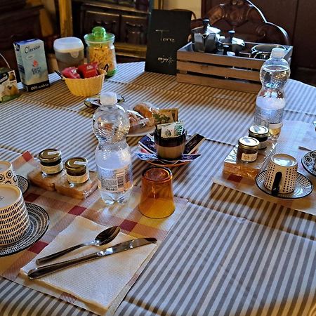Agriturismo Abbazia Sette Frati A Casa Di Sara Pietrafitta  Dış mekan fotoğraf